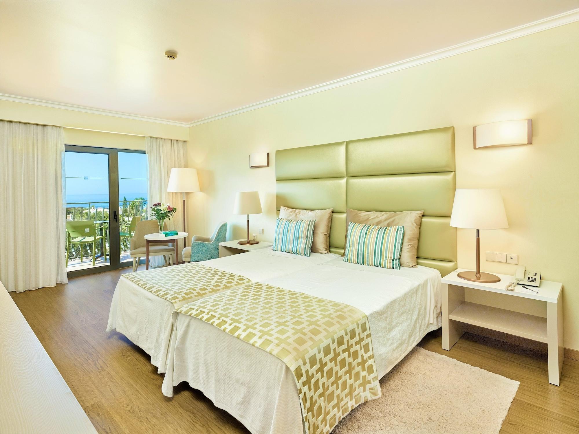 Hotel Baia Grande Αλμπουφέιρα Εξωτερικό φωτογραφία