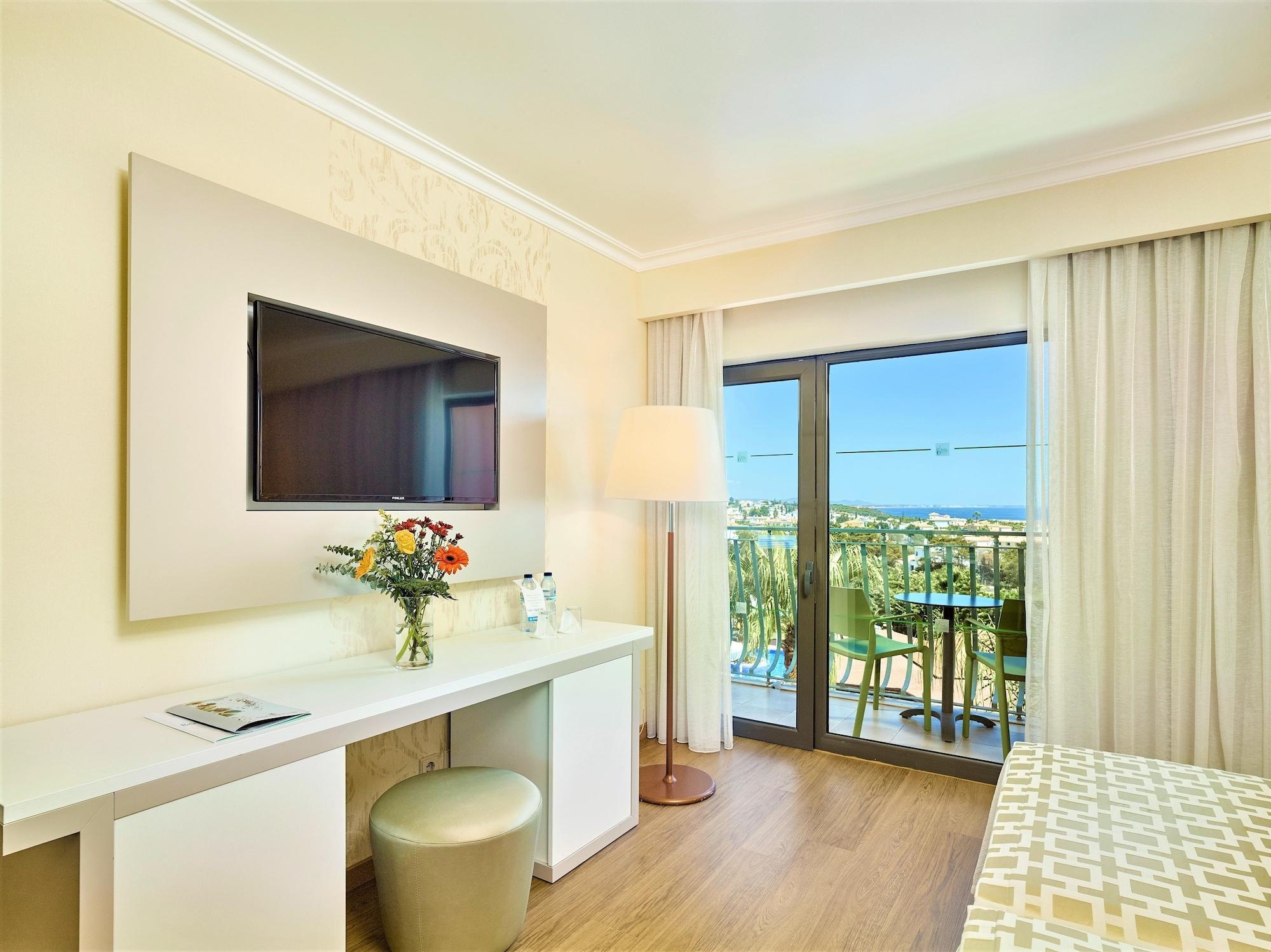 Hotel Baia Grande Αλμπουφέιρα Εξωτερικό φωτογραφία